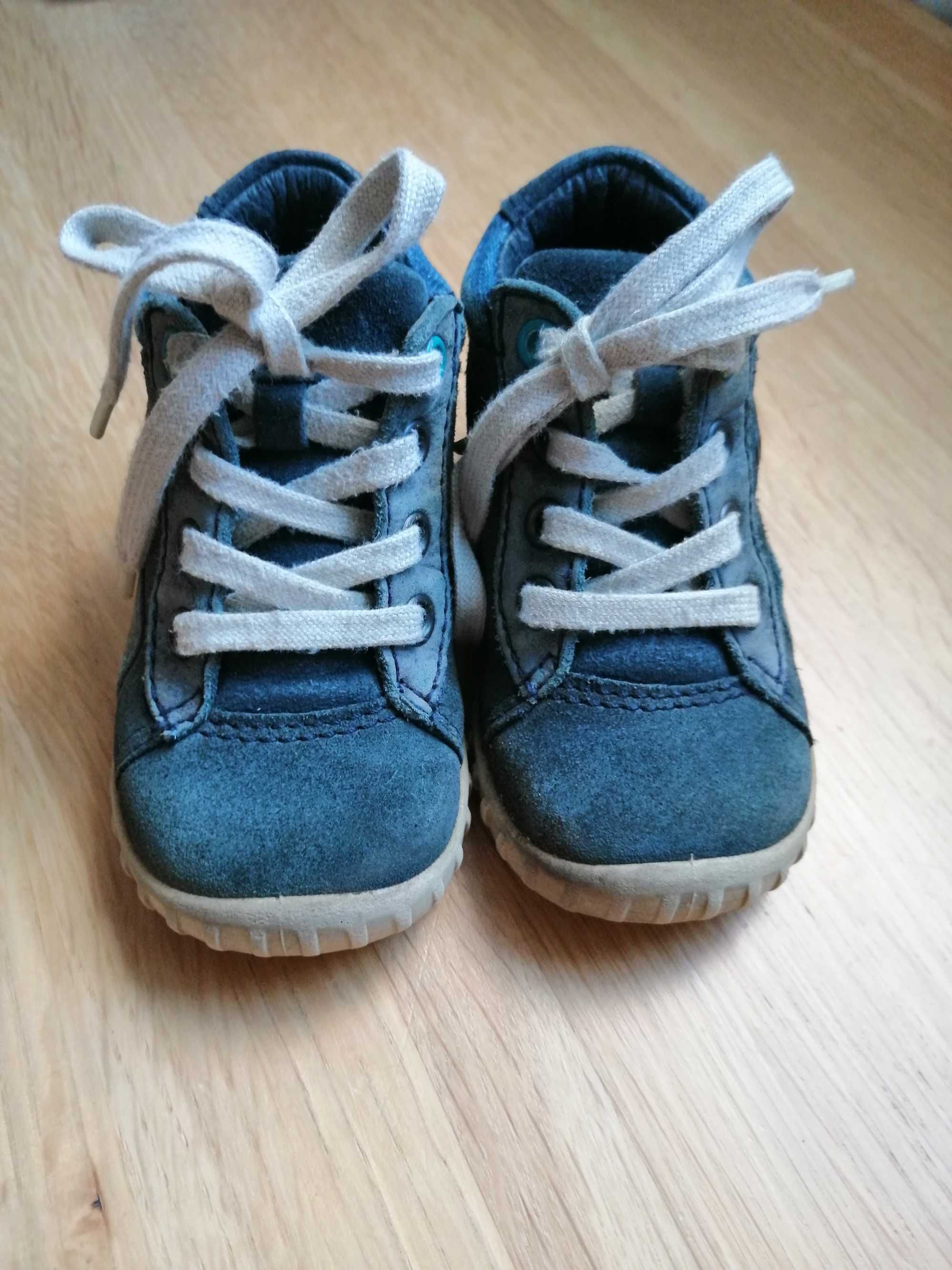 Buty dla dzieci Ecco 21