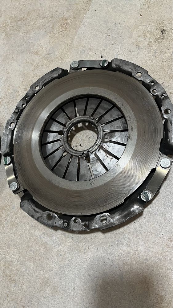 Комплект сцепления Valeo для Alfa Romeo 147 1.9