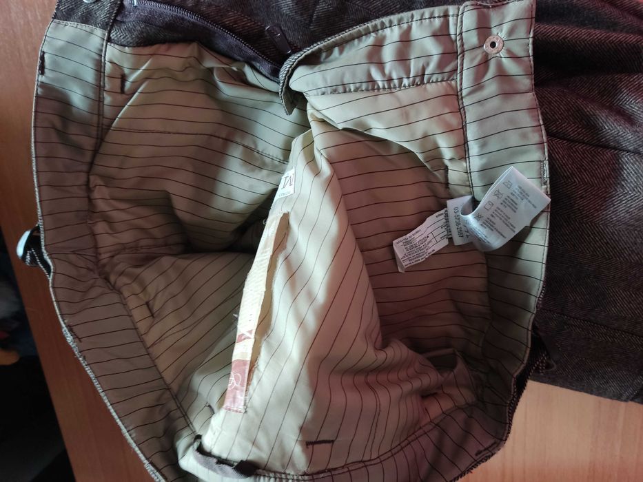 Novas Calças de ski. Marca de qualidade