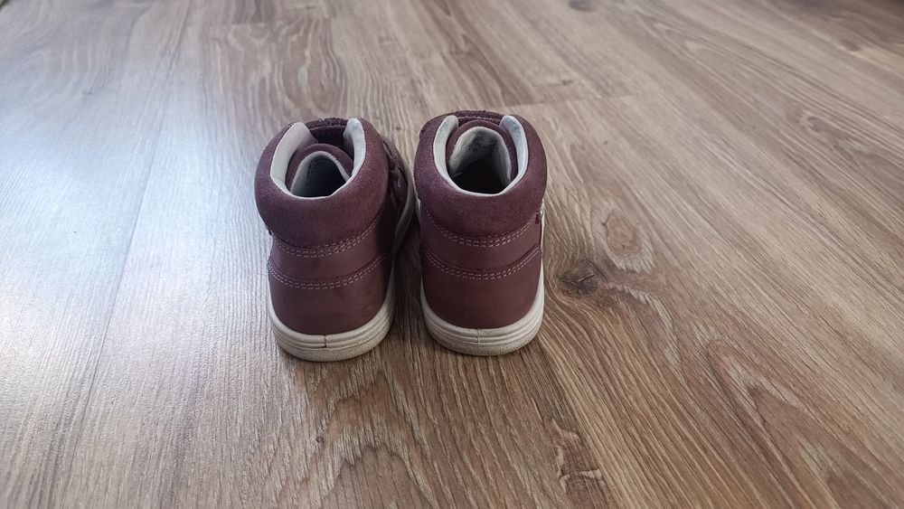 Buty elefanten 23 wiosenne