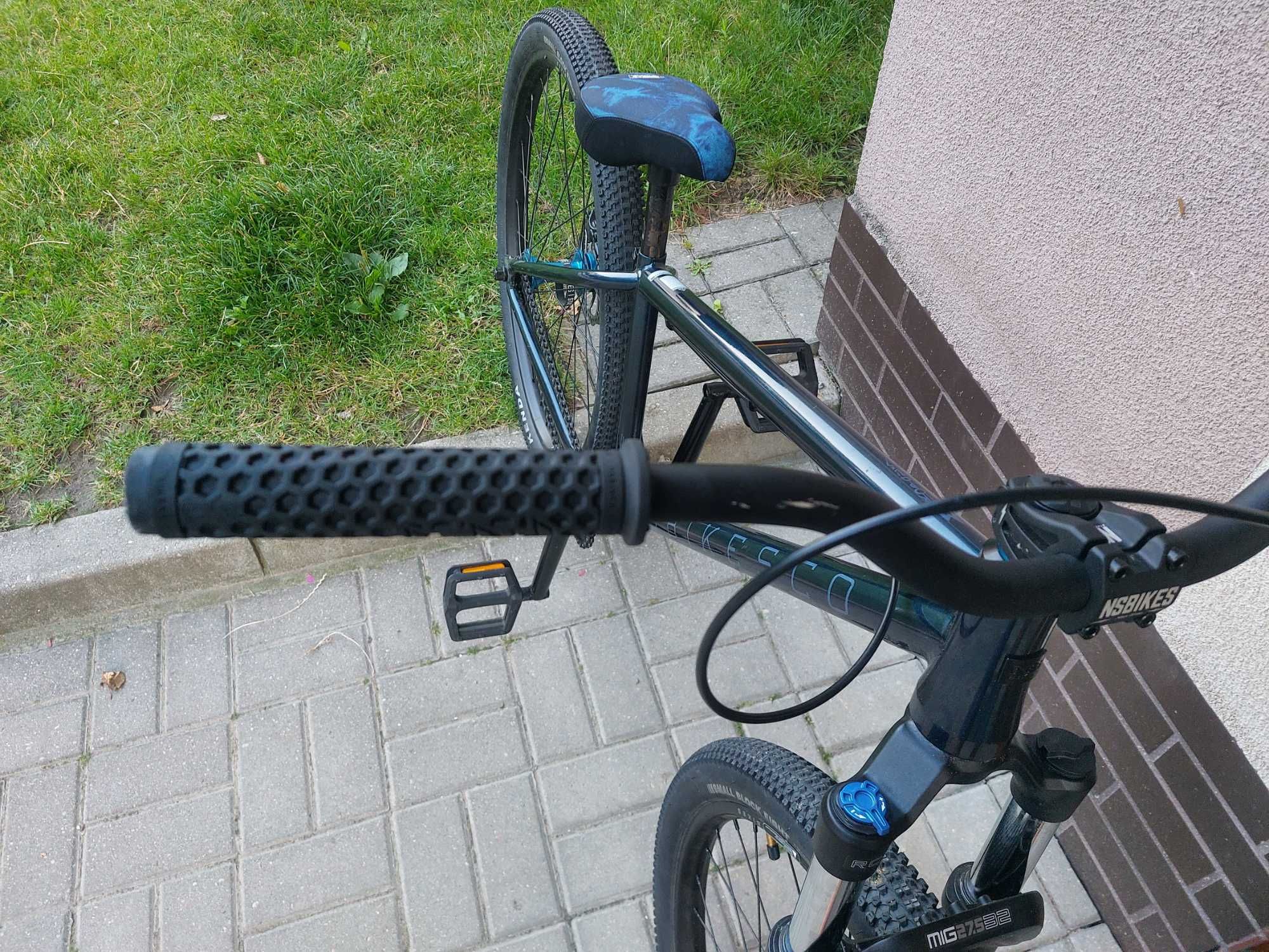 Dirt, ns bikes Metopolis2, czerwiec 2024