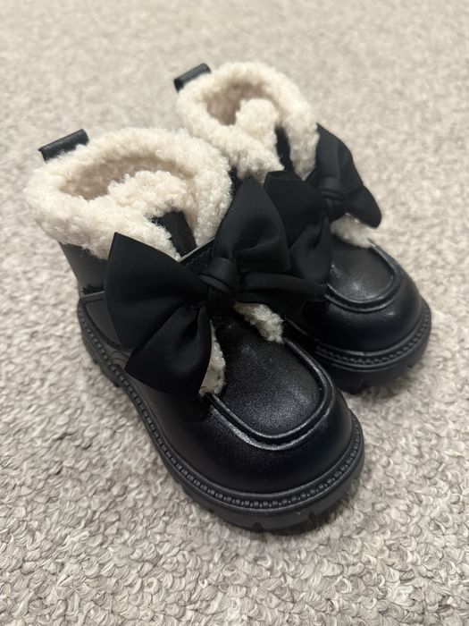 Черевички дитячі зимові нові