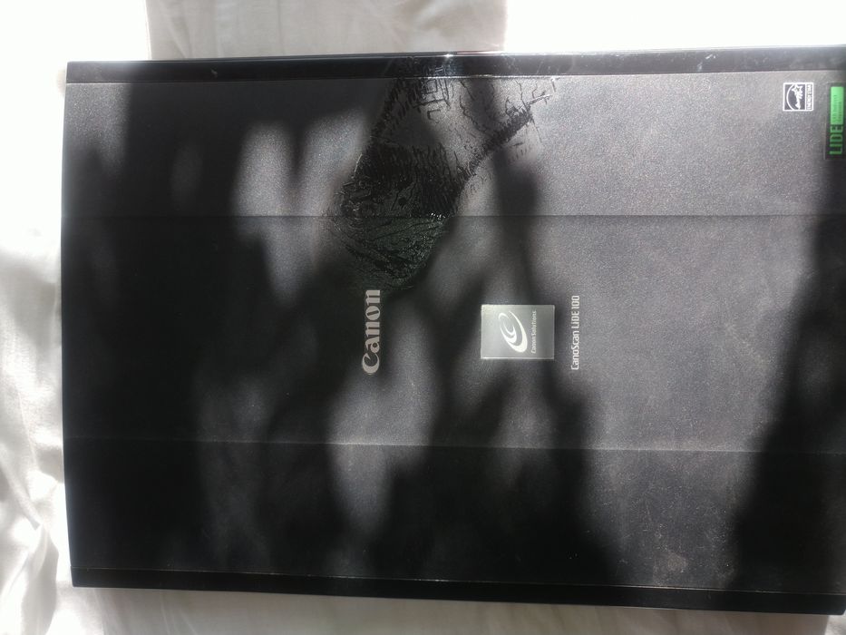Scanner Canon CanoScan LIDE 100