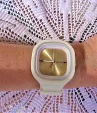 Zegarek biały silikonowy