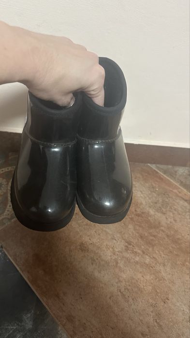 UGG оригінал 32 розмір EU31/UK12 устілка 20 см