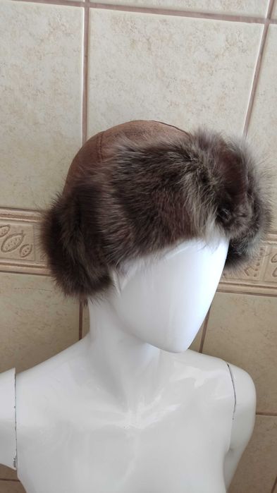 Skórzana czapka & owcza skóra naturalna )obszyta lisem