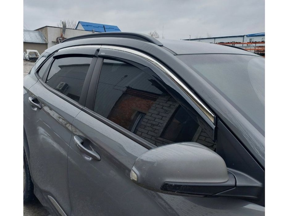Hyundai Kona Вітровики з хромом Niken