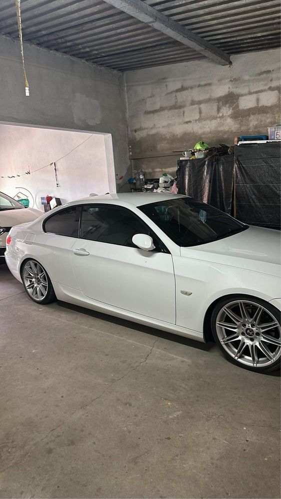 Vendo BMW E92 320D