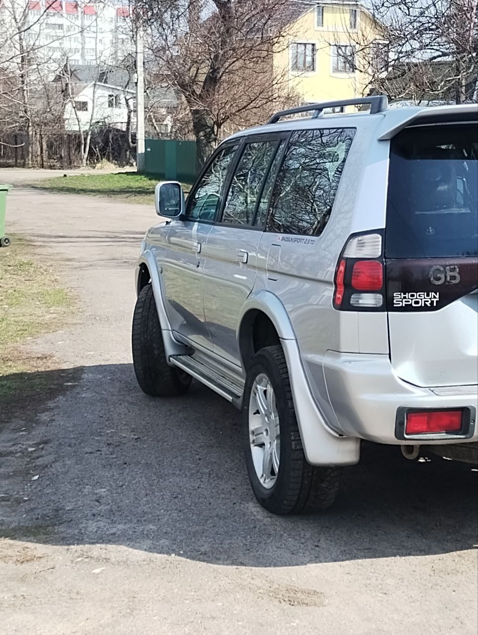 Mitsubishi pajero sport (shogun sport ) для ЗСУ