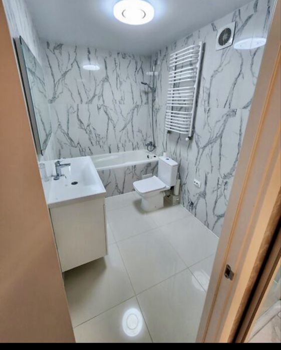 Продається квартира вул. Злуки