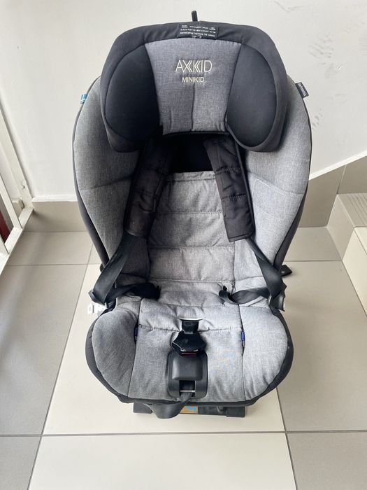 Fotelik dziecięcy do jazdy tyłem axid minikid2 bardzo dobry stan