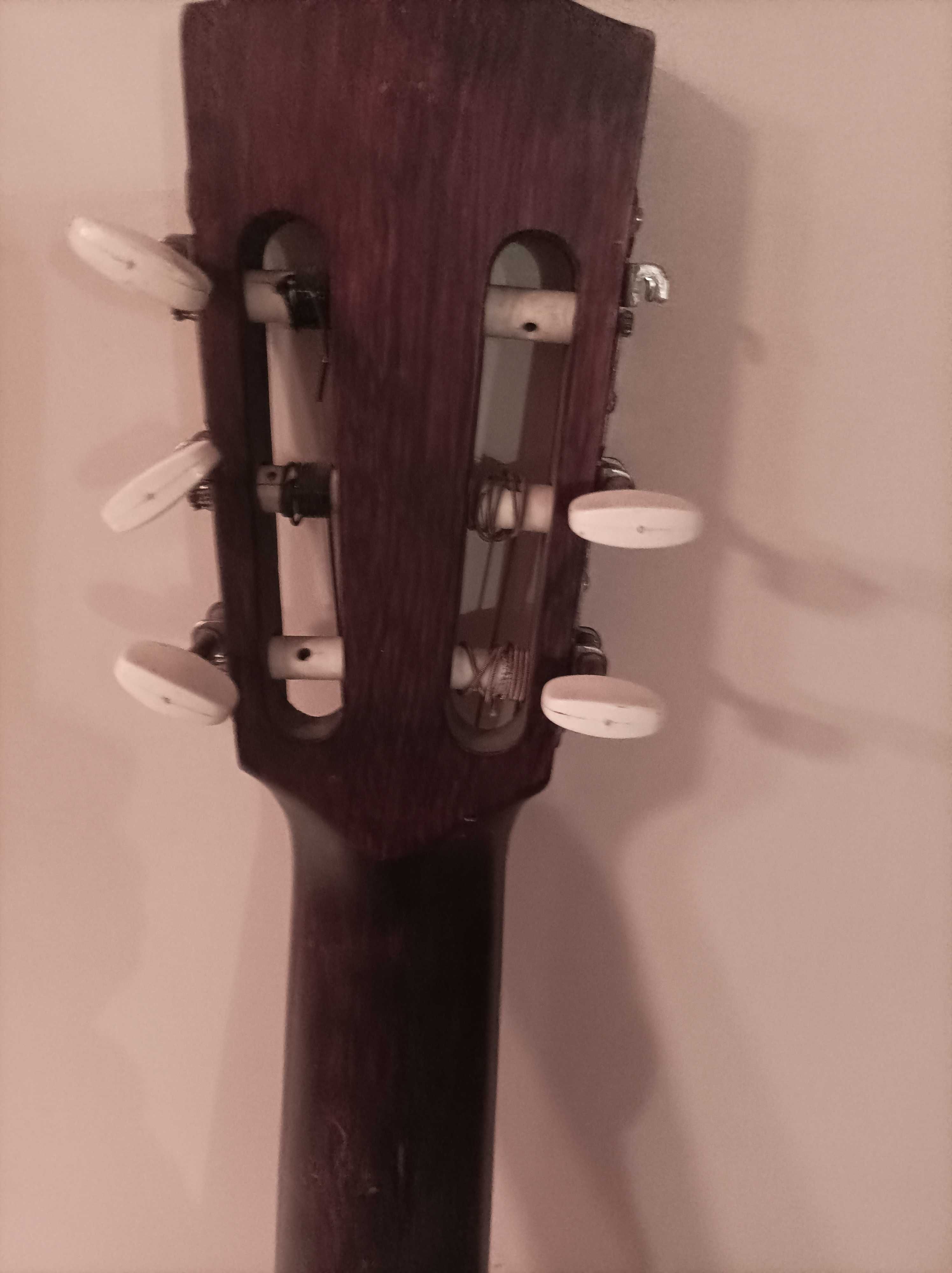 Landola C-21 Stara gitara akustyczna z lat 80