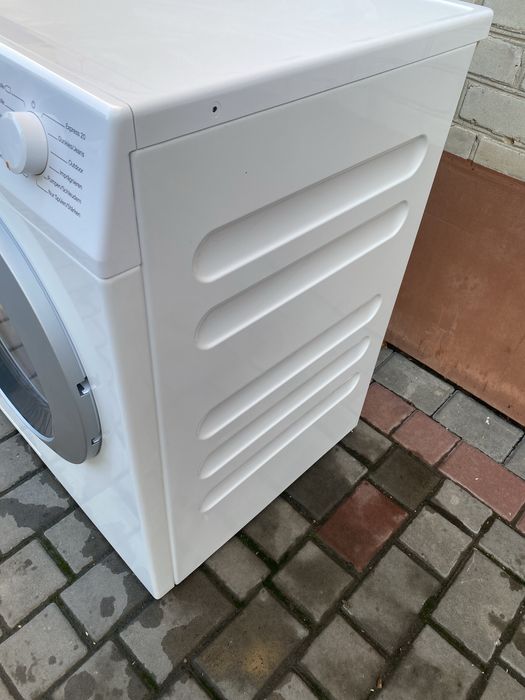 Пральна машина Miele WDB030WCS