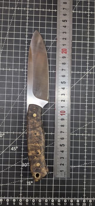 Nóż ręcznie robiony bushcraft stal Becut