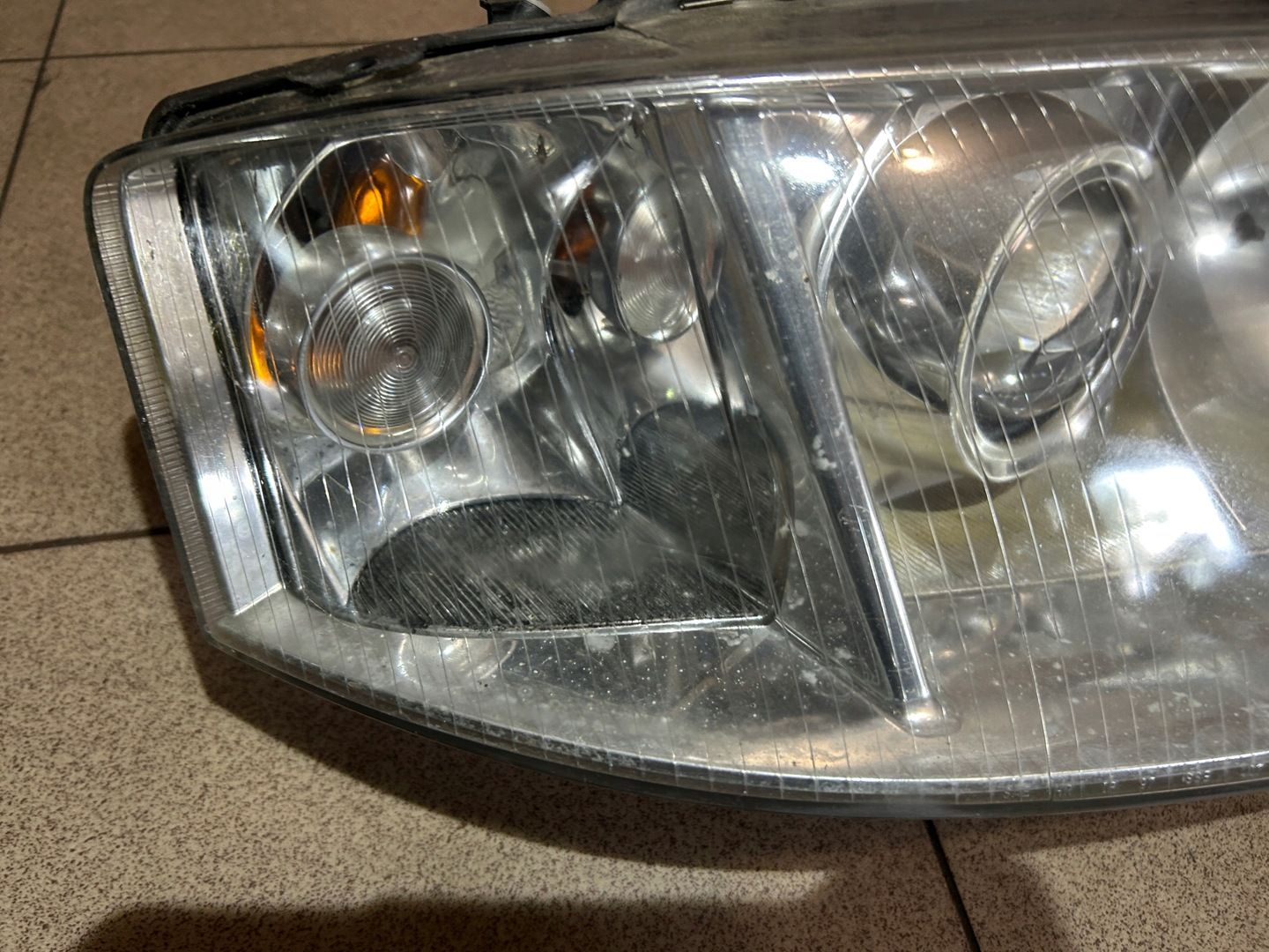 Lampa Halogenowa H7 Prawa przód Audi A6 C5 półlift Przedlift