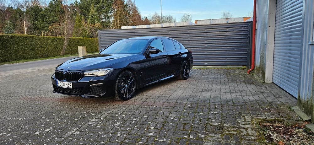 BMW Seria 5 520 X drive*Mpakiet*Full led*Virtual* Cena brutto!