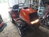 Kubota aste 17 traktorek 4x4 iseki yanmar traktor c330
