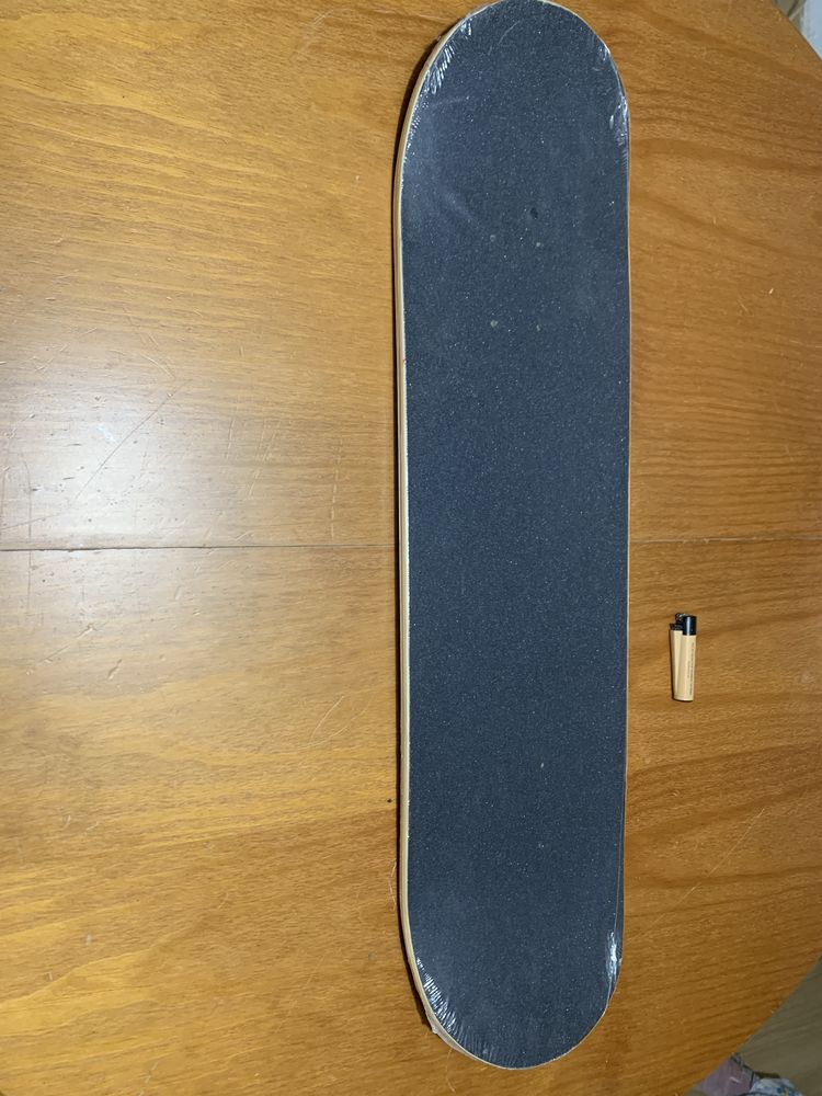Tabua de skate 212 carolina herrera edição exclusiva
