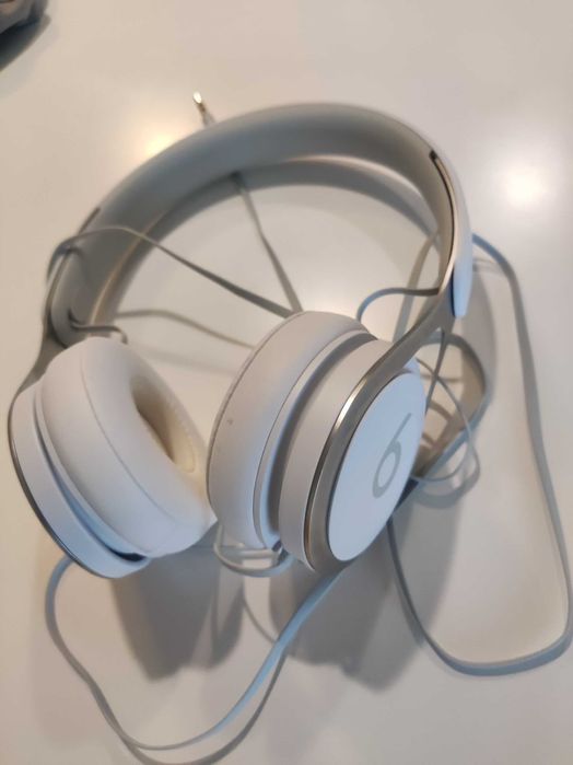 Słuchawki Nauszne - Beats EP białe - by Dr. Dre on-ear headphones