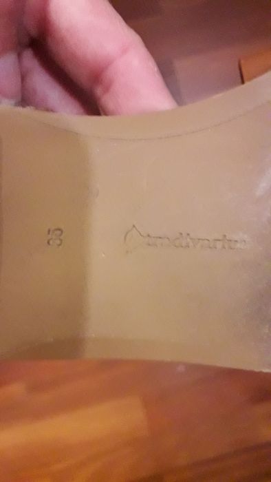 Sabrias melissa, geox, gas, stradivarius