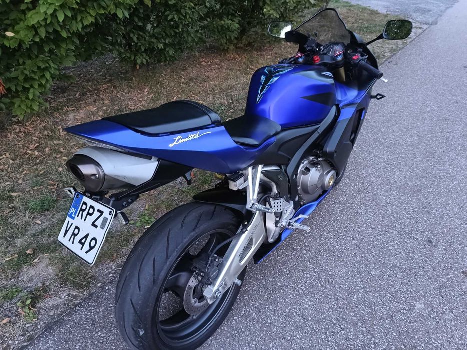 Honda CBR 600rr PC37 2005 r