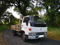 Vendo Toyota dyna 150