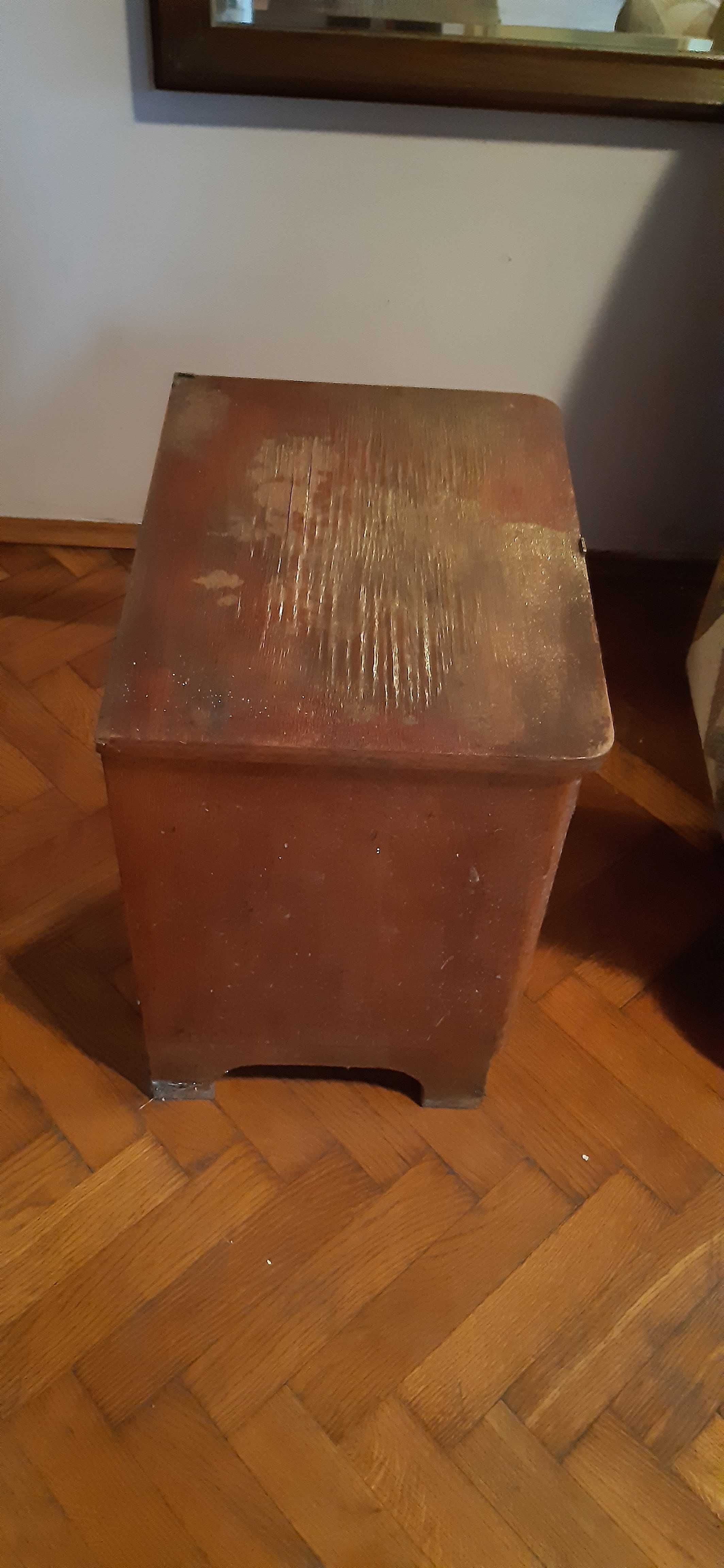 Drewniana komódka szafka do renowacji sypialnia prl antyk loft komoda