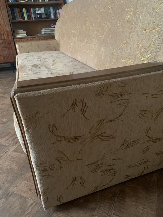 Диван - ліжко розкладний