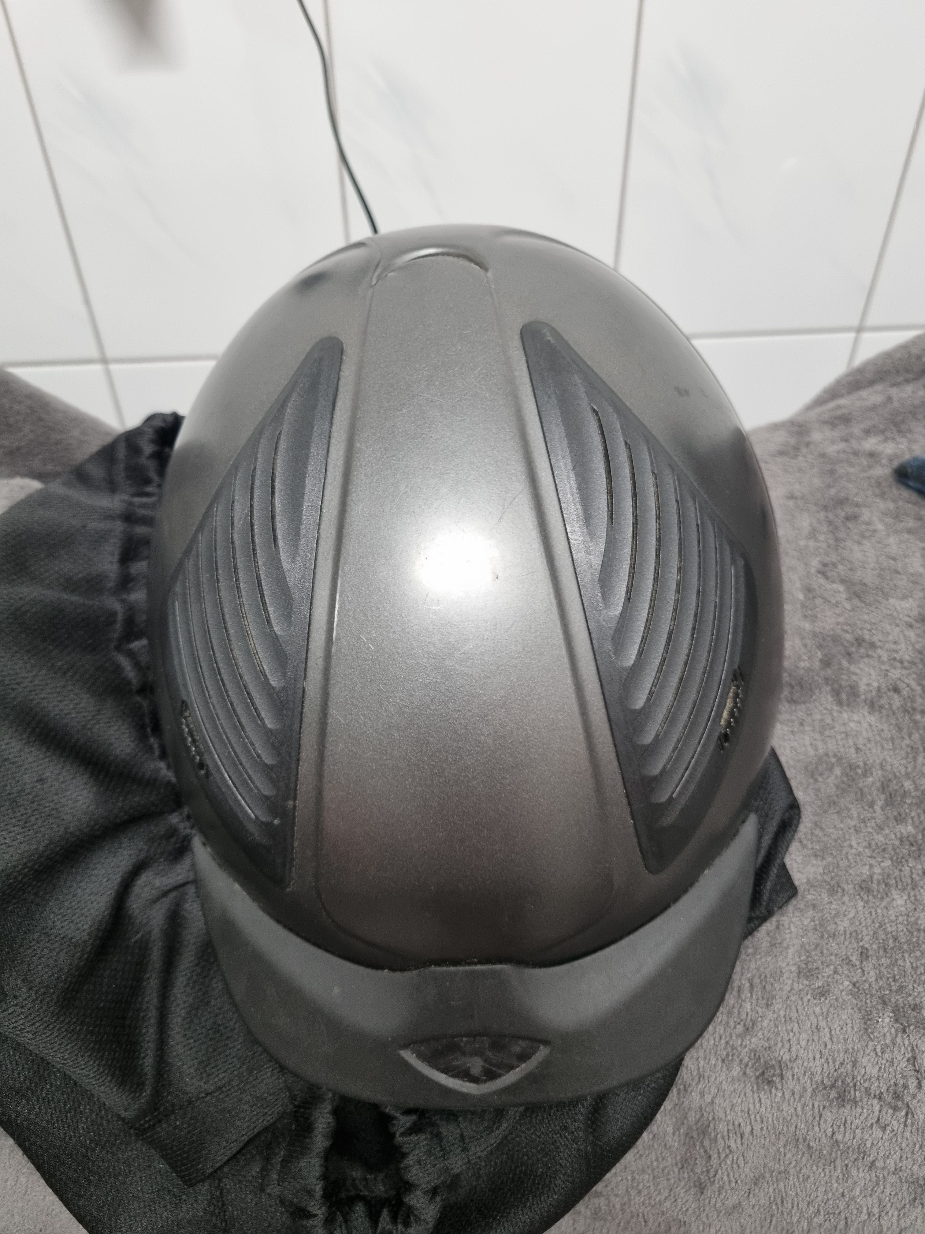 Kask do jazdy konnej uwex