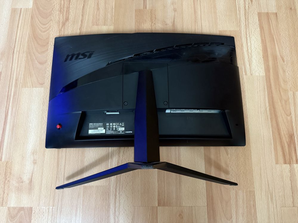 Монитор MSI Optix MAG241C 23.6" 144 Гц