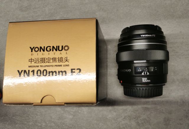 Obiektyw Yongnuo 100mm F2 do Canon EF-S
