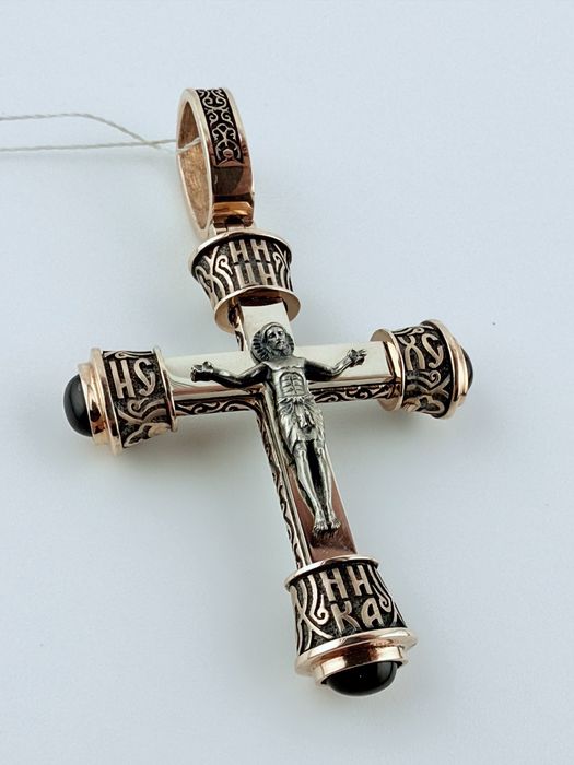 Золотий хрестик новий