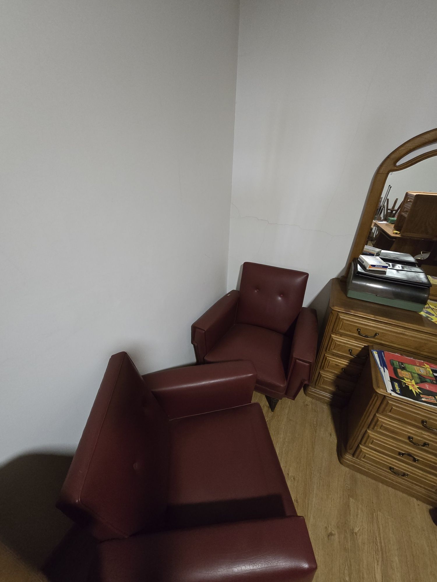 Poltronas /Cadeirões