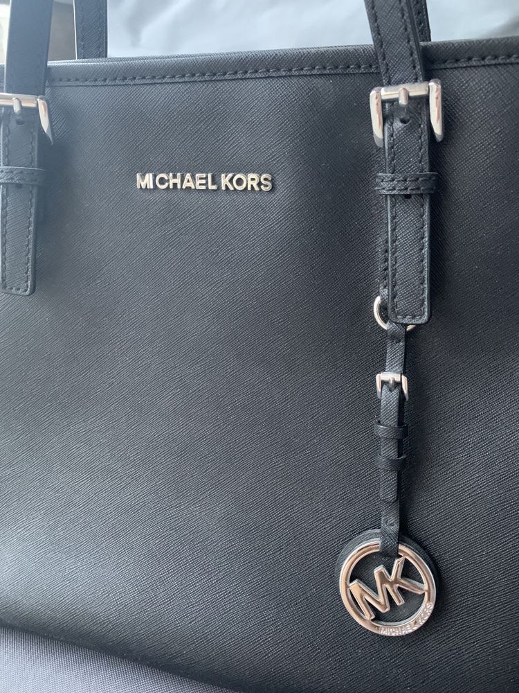 Michael Kors JET SET TRAVEL - Torebka czarna