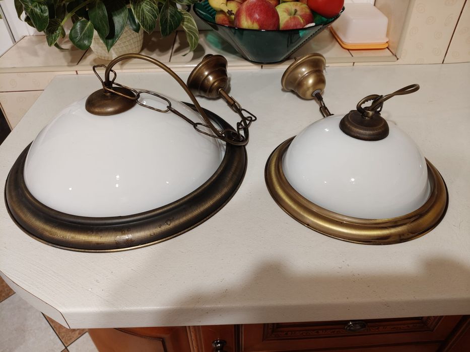 Lampy w kolorze mosiadzu