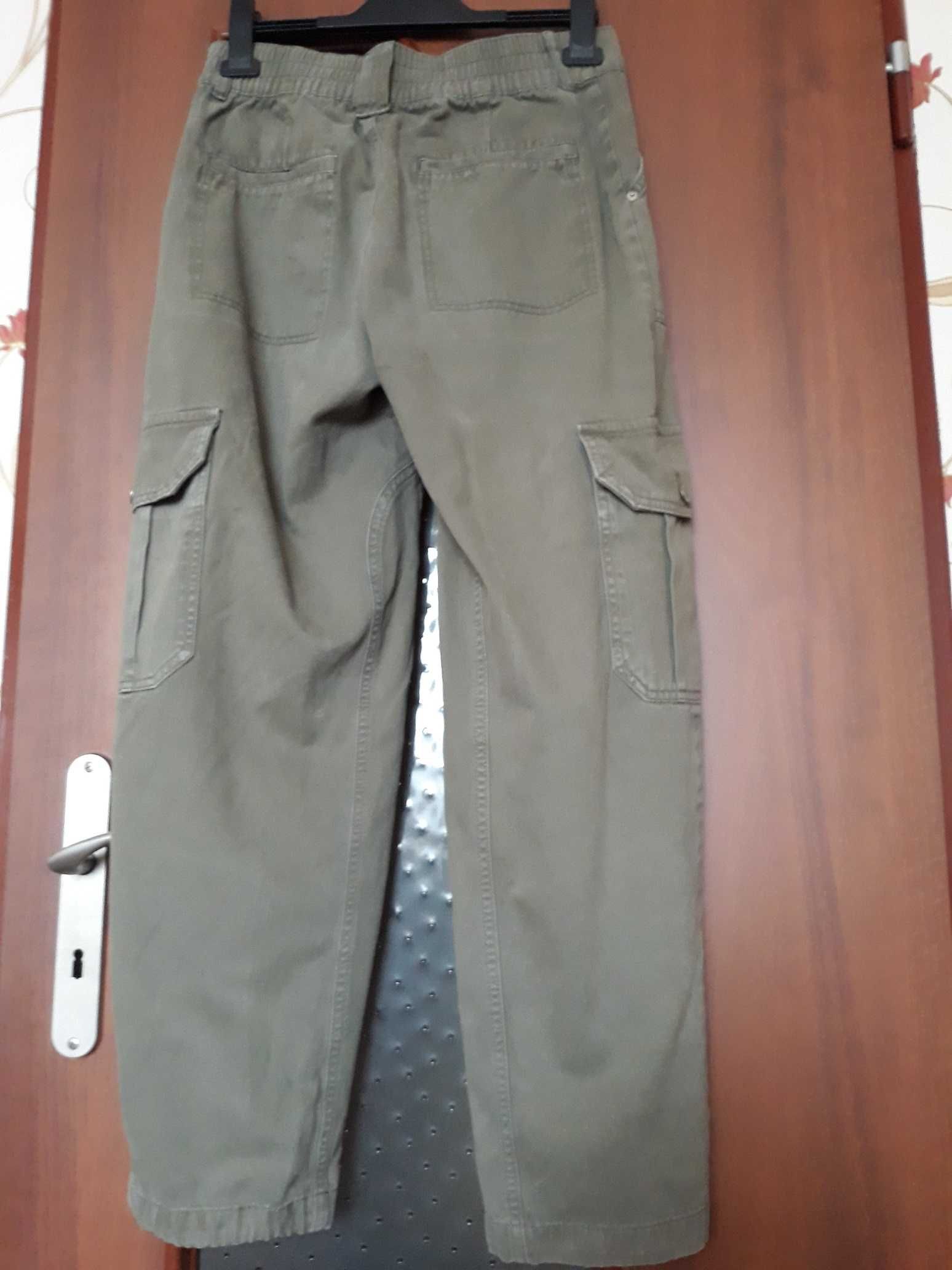 Spodnie bojówki khaki jak nowe Pull&Bear kieszenie oliwkowe r. 36