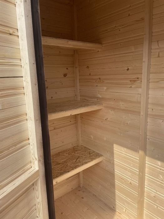 Хозблок,кладовка,сарайчик из дерева.