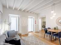 Apartamento T1 mobilado, no Intendente, em Lisboa