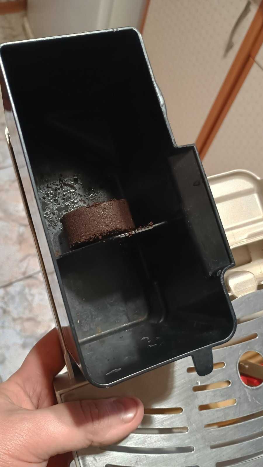 Кофемашина Зерновая Delonghi Magnifika Rapid cappuccino ESAM 3300