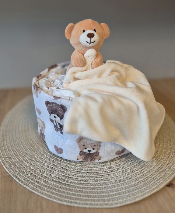 Tort z Pampersów-Baby Shower, narodziny dziecka, prezent