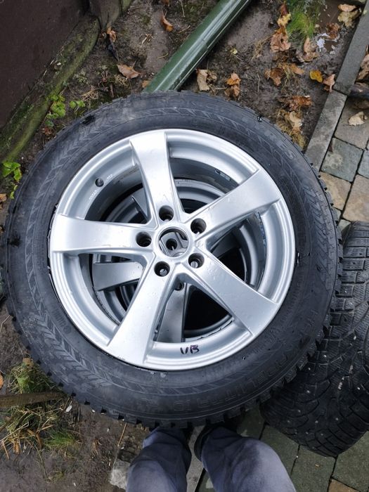 Шини Nokian 215*70*R17 2024рік