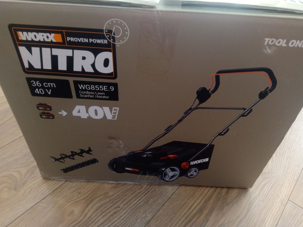 WORX Nitro wertykulator akumulatorowy i napowietrzacz trawnika WG855E.