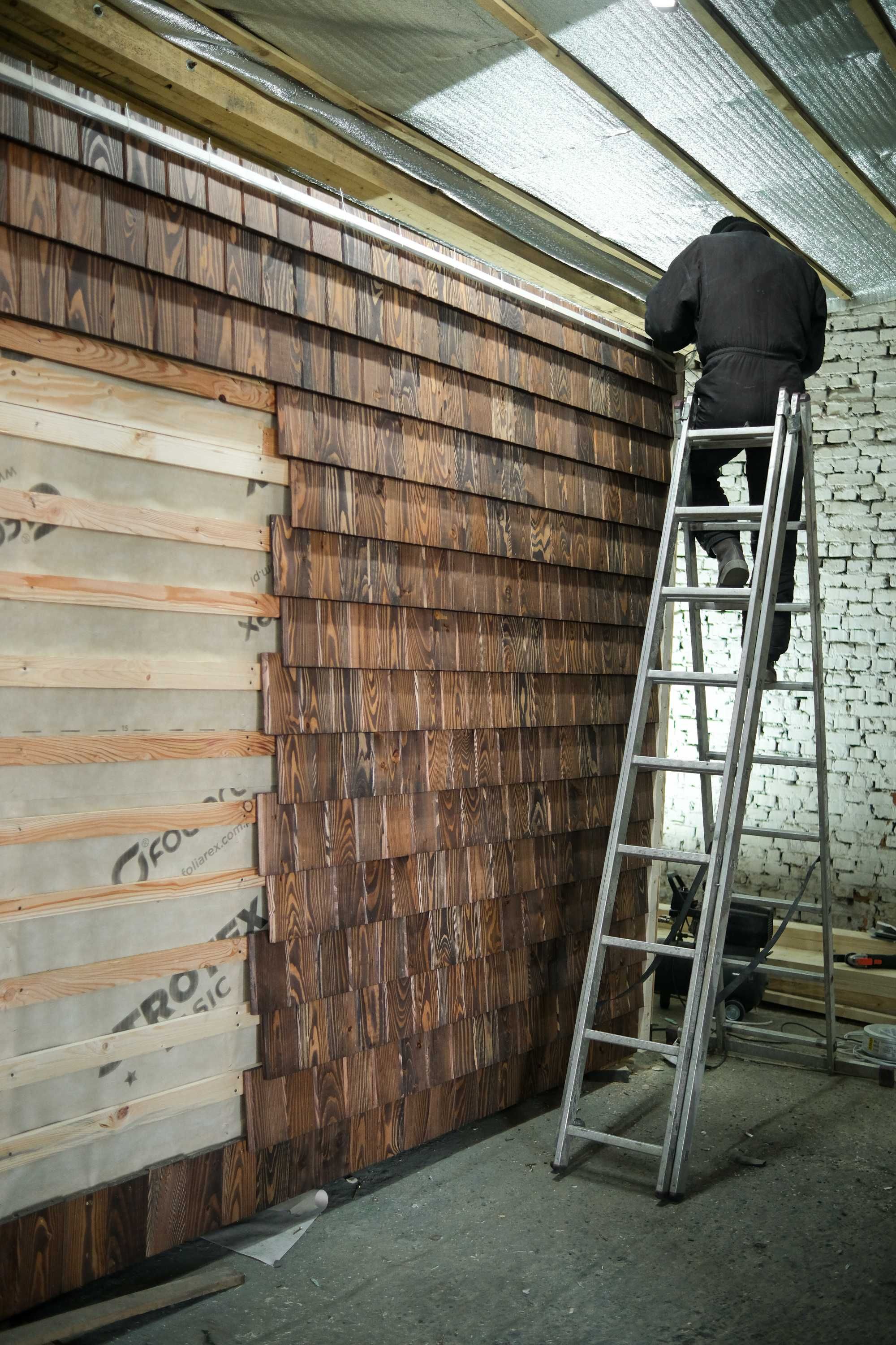 Sauna z dużym oknem panoramicznym
