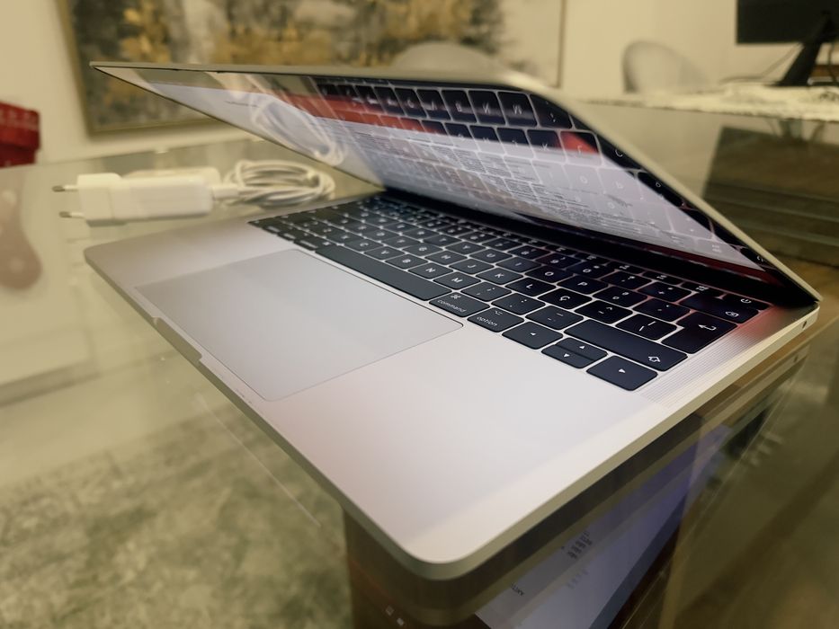 MacBook Pro (13-inch, 2017 16gb/512gb)
