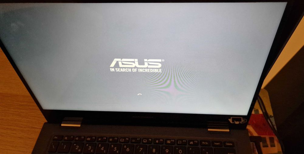 Portátil Asus Vivobook 15' - 500Gb SSD
