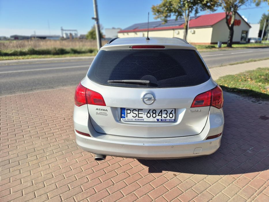 * Astra J * 2012 r * 1.4 140 KM * Klimatyzacja * Grzana Kierownica *