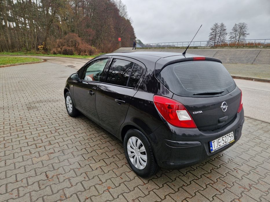 Opel Corsa 1.2 benz 2009r 165 przebiegu