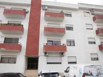 Apartamento T3 com garagem privada e excelente arrecadação.