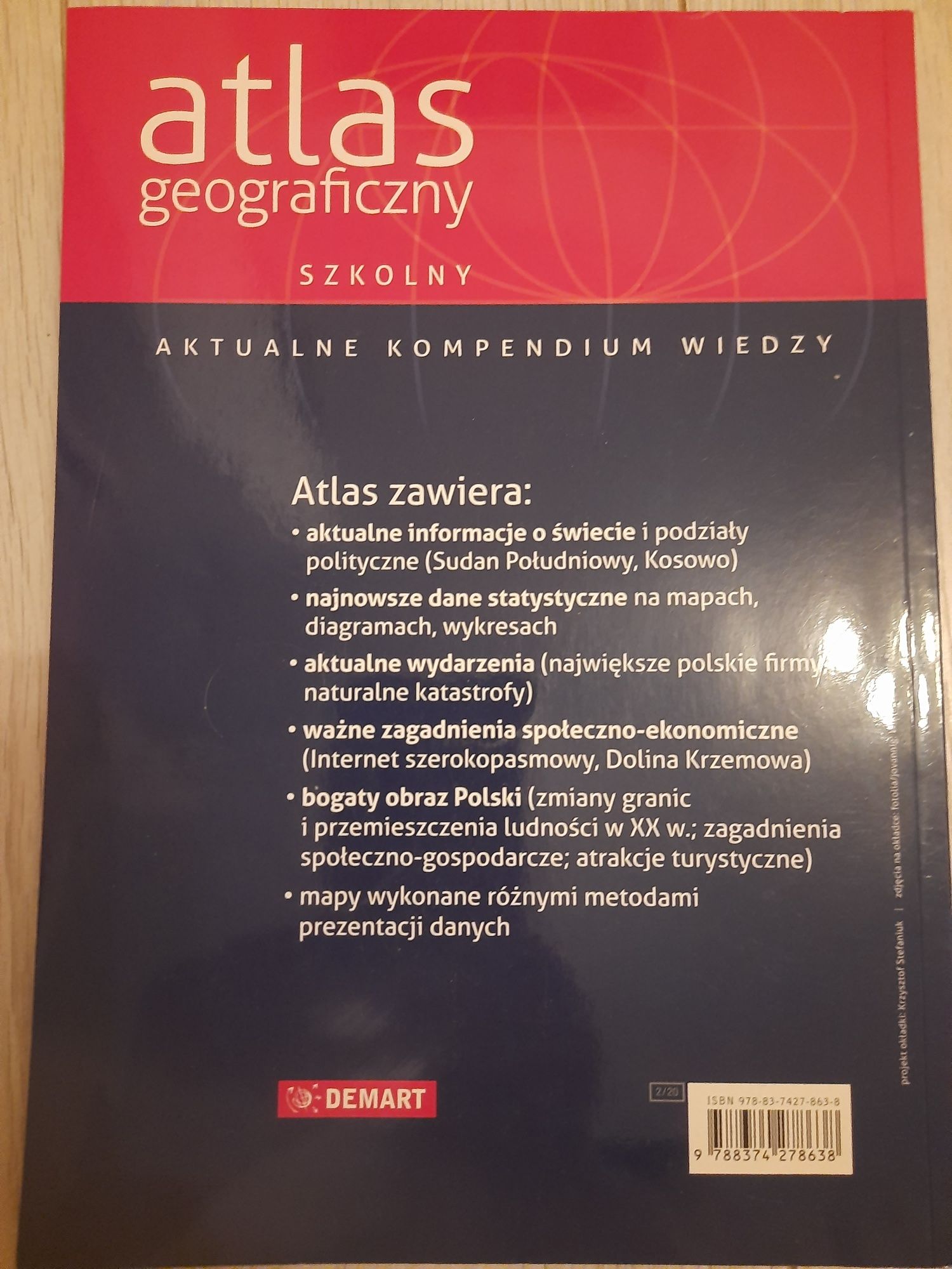 Atlas geograficzny szkolny