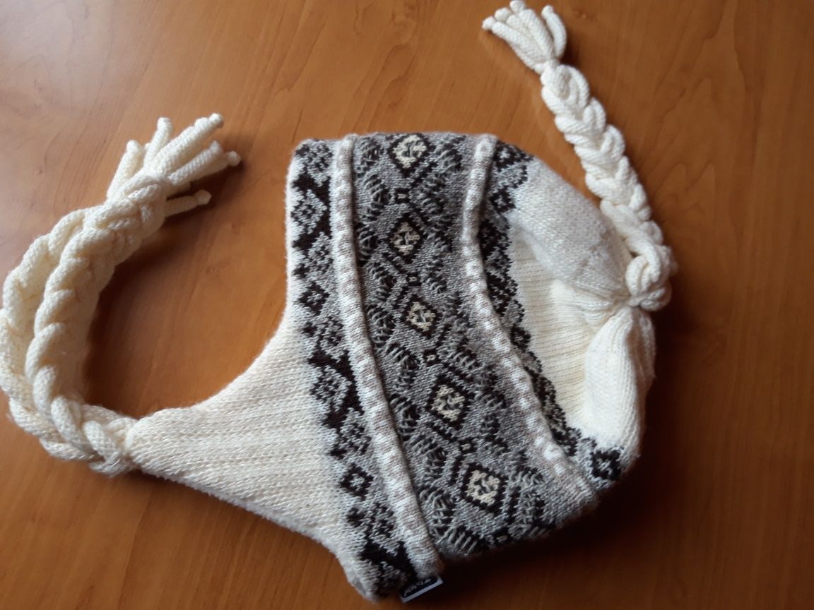 Czapka uszatka góralska